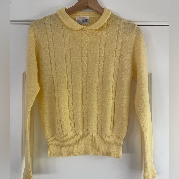 Sweaters - Cutest Vintage 50s Yellow Collared Sweater - XS